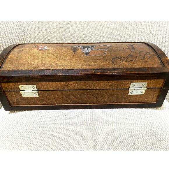 Handmade Wood‎ Handpainted Folk art Box Signed Barn Bird Rural scene Jewelry Box - Picture 2 of 10